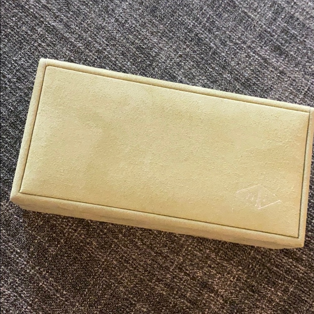 Vancleef jewelry case